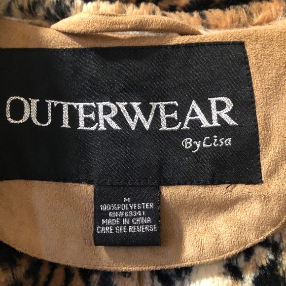 Coat - Picture 4 of 4